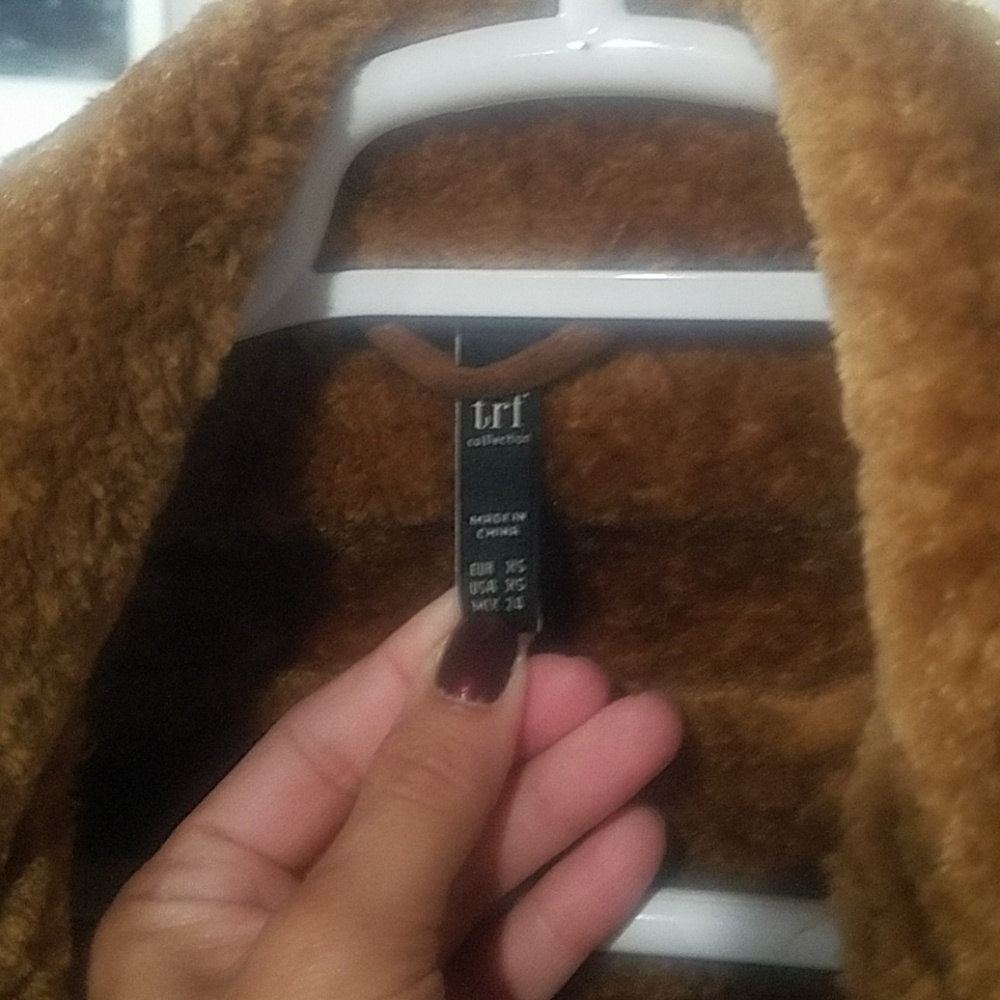 Jacket - Picture 4 of 6